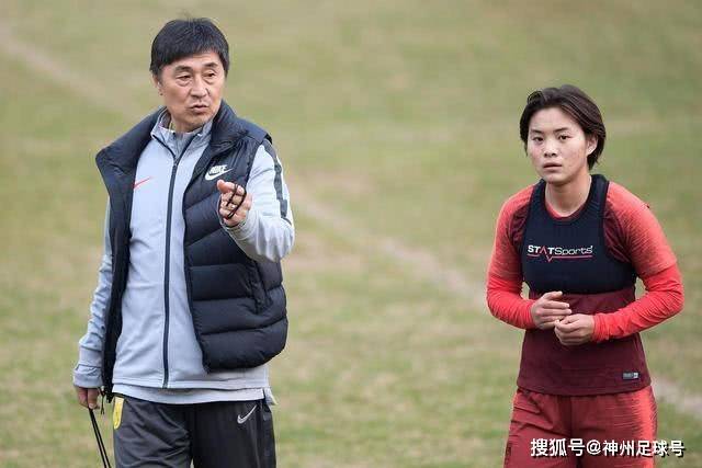 河南队西班牙新总监到位 主责是俱乐部管理